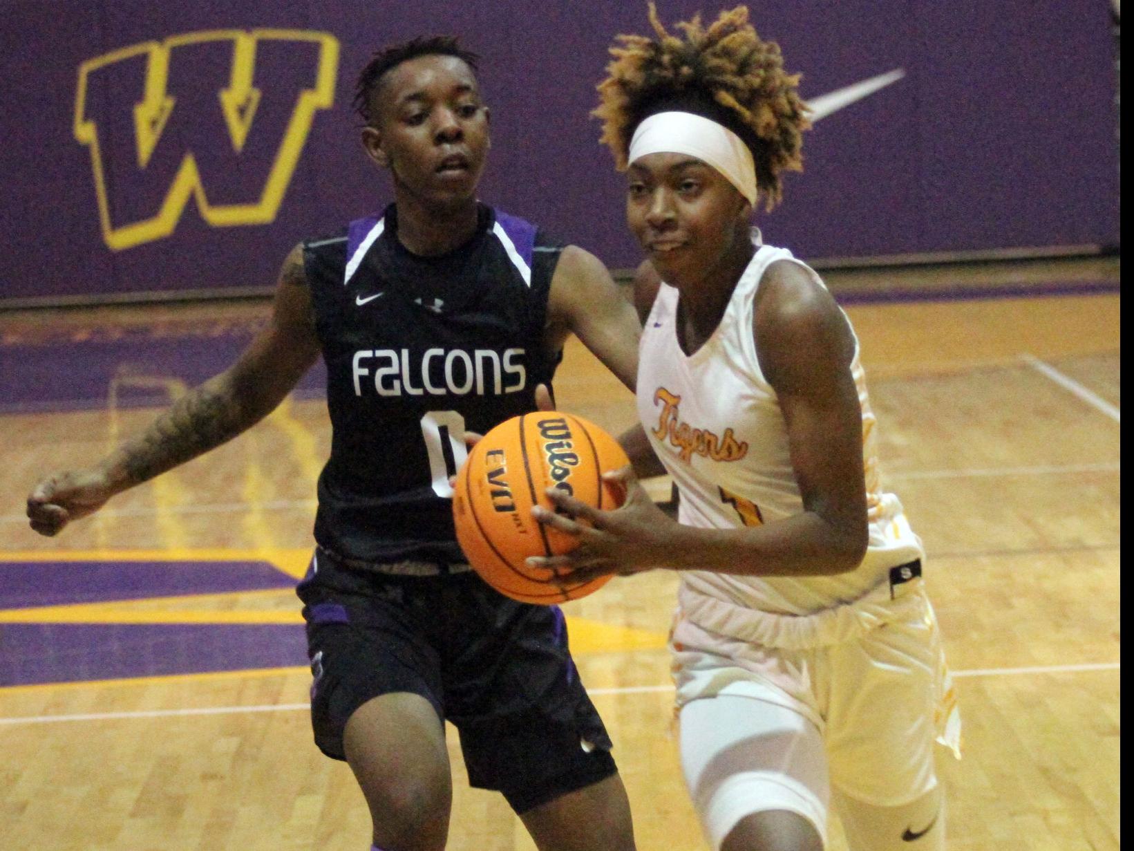 Let The Schsl Prep Basketball Postseason Begin High School