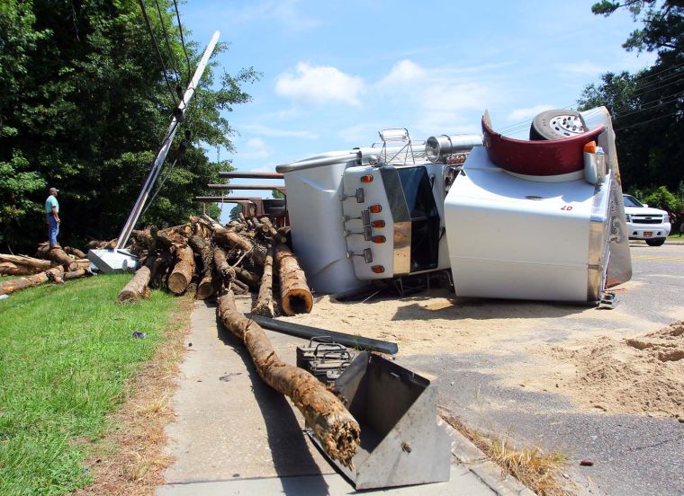 Horrific crash in Hemingway leaves one dead News