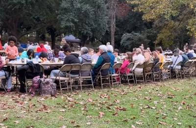 'One Table Florence' unites community for Thanksgiving at Timrod Park