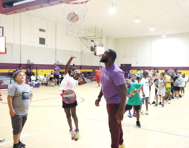 Record crowd attends D.J. Rowell Foundation’s 8th annual Marion basketball camp
