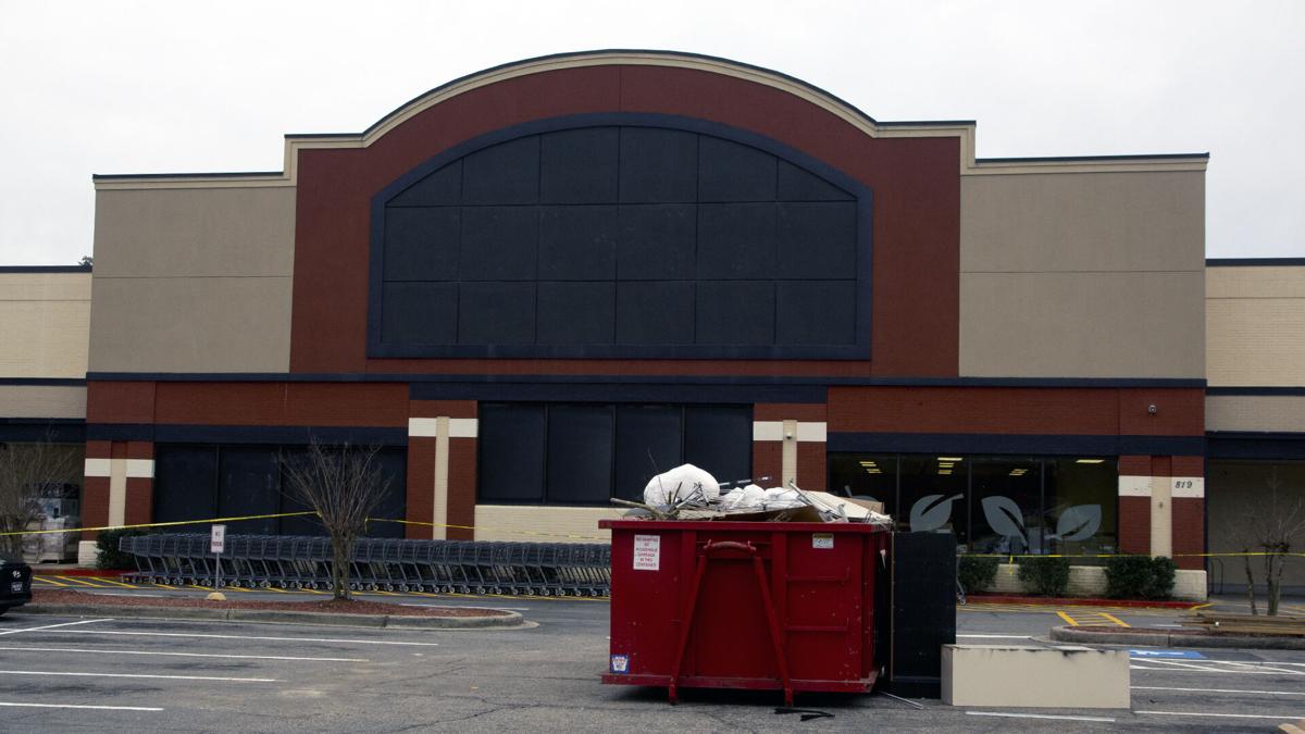 Food Lion Opens Today In Former Bi Lo Location News Scnow Com [ 675 x 1200 Pixel ]