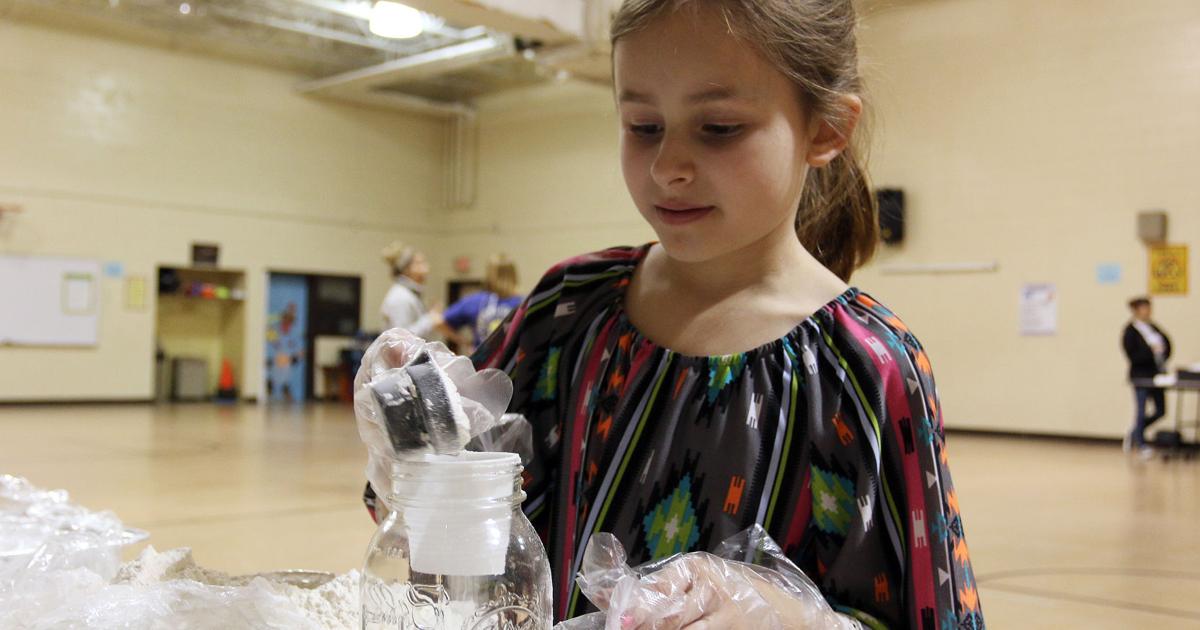 CANDY LESSONS: Florence elementary school sweetens math