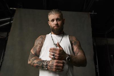 Shifting Gears: Brantley Gilbert continues his rock journey | Features |  scottsdale.org