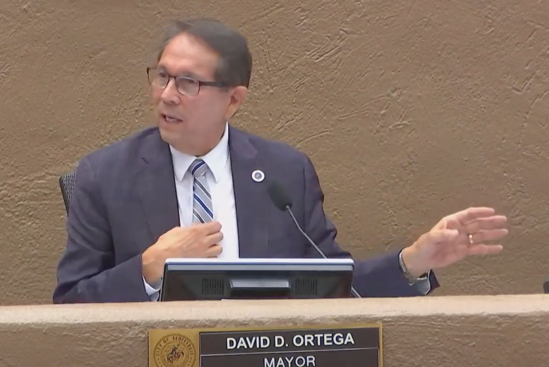 Mayor Admonished Over Board Appearances | City News | Scottsdale.org