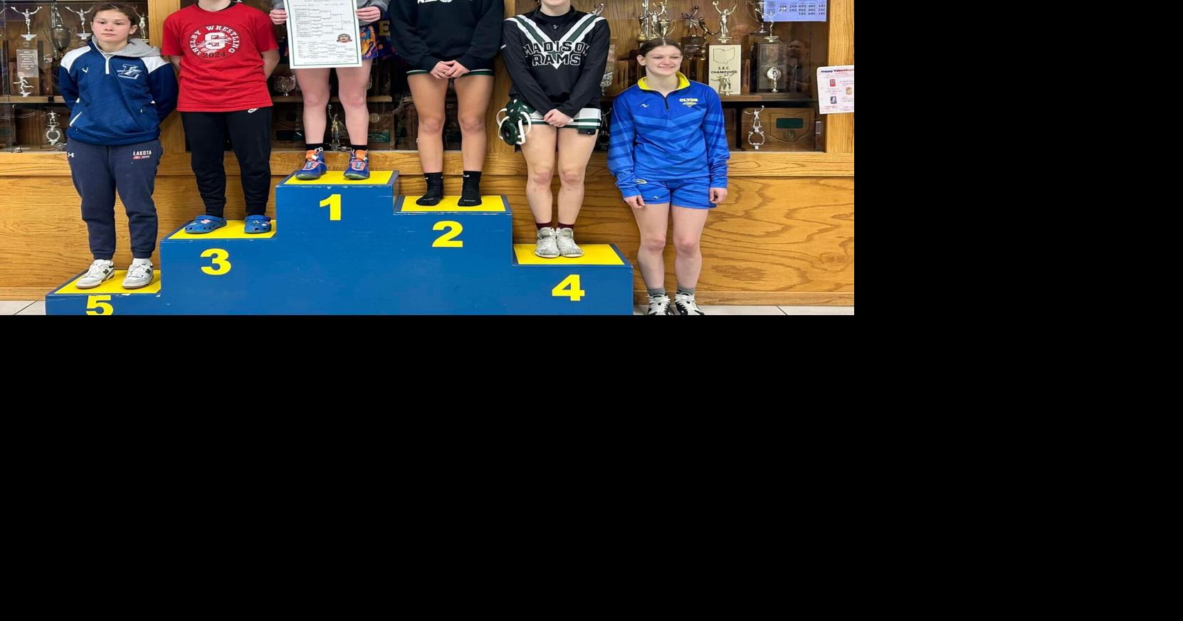 7 Shelby Wrestlers advance to districts | Sports | sdgnewsgroup.com