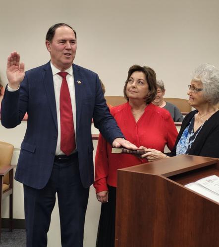 Swearing in ceremony held for city officials | News | sdgnewsgroup.com