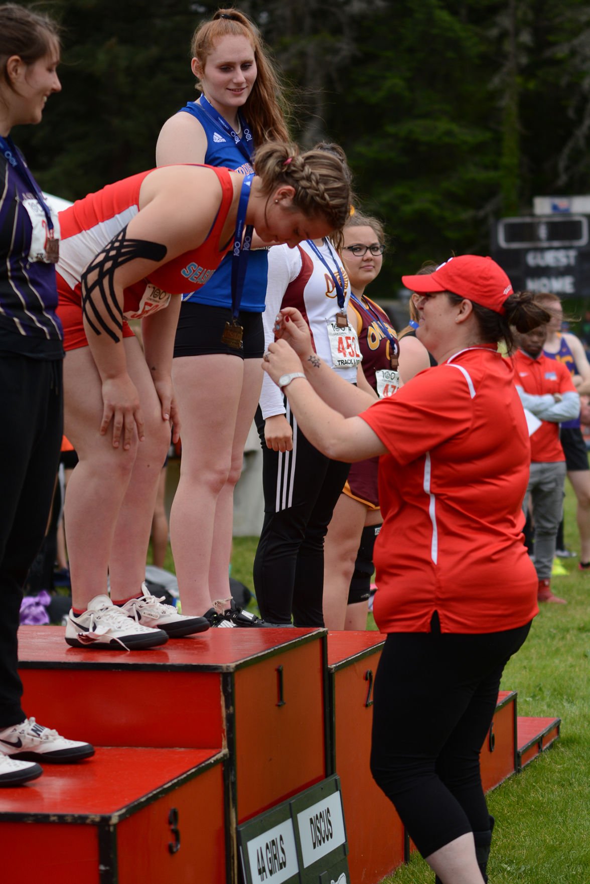 Track: One Meet Record, Two State Titles For Hoekstre | Sports ...