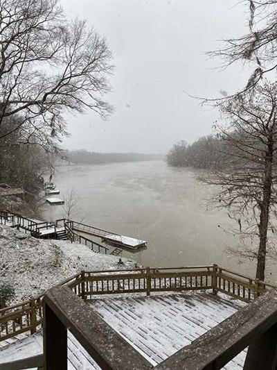 Snow fall Tuesday on the river