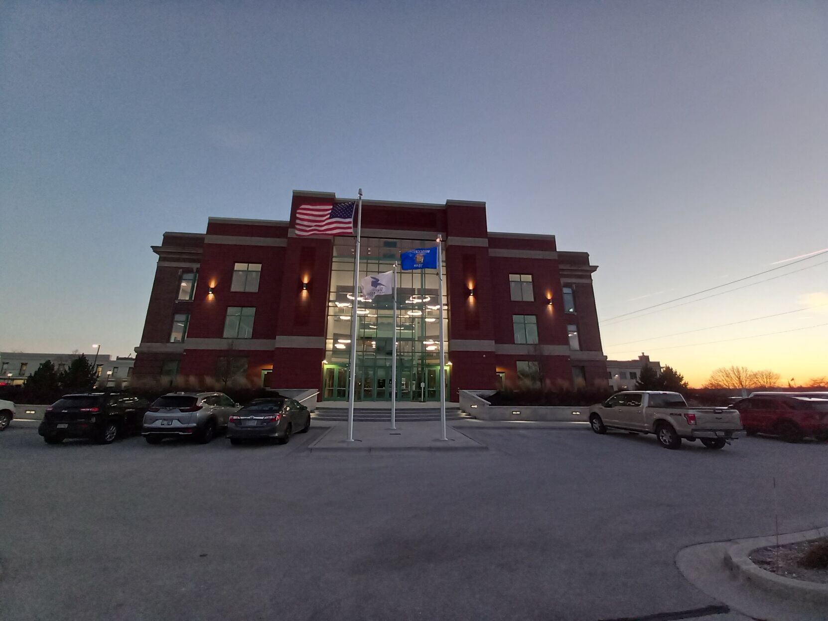 Temp. moratorium on data center referred to Plan Commission | Local ...