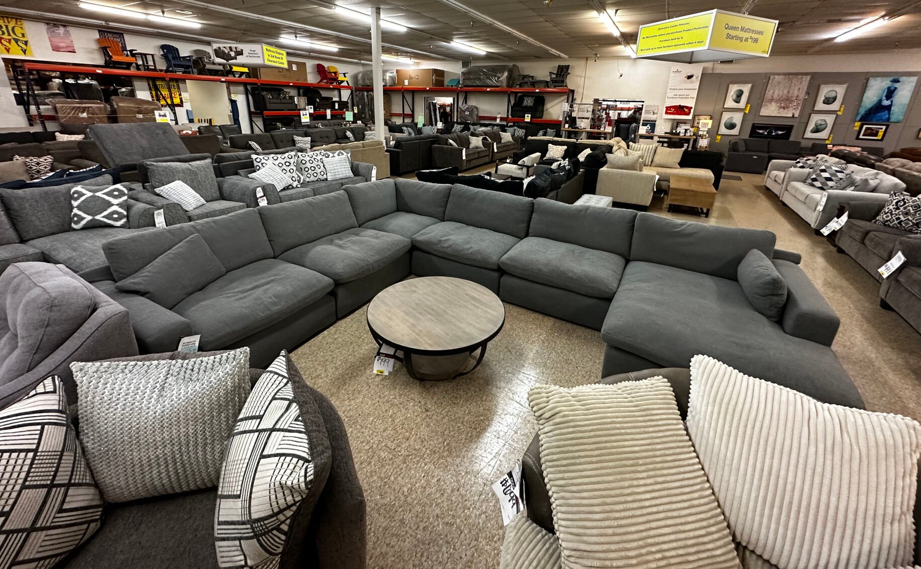 Plymouth furniture outlet clearance