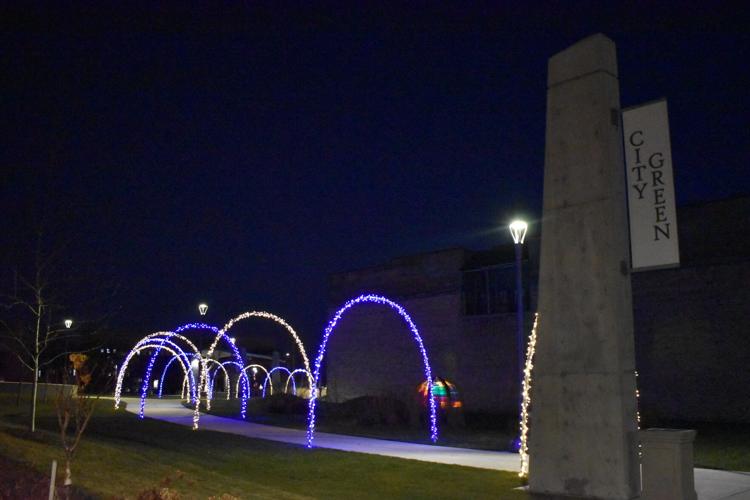 PHOTOS Enjoy these 12 photos of downtown Sheboygan decorated for the