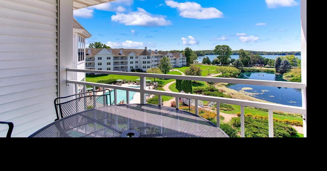 PHOTOS Open house in Sheboygan County one county road home and one