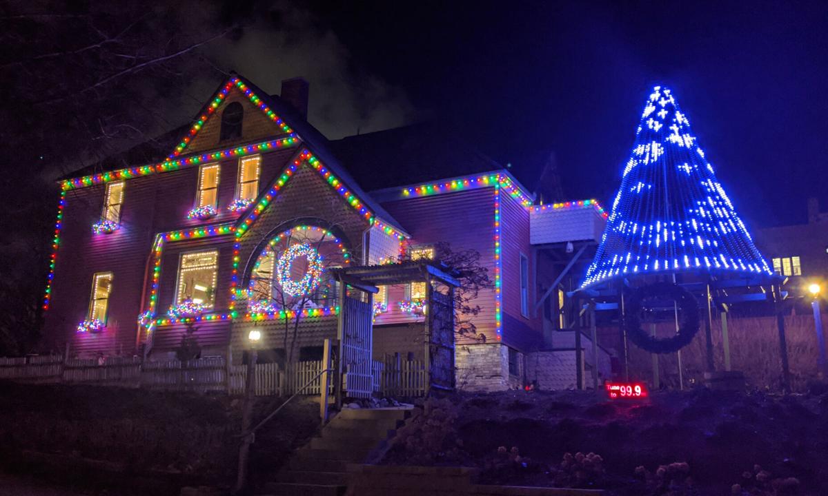 PHOTOS Some of our favorite Christmas light displays through Sheboygan