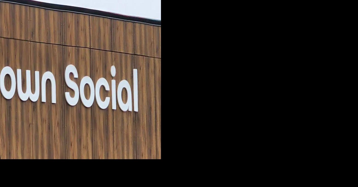 Weekly lineup for active seniors: Games, fitness, and more at Uptown Social