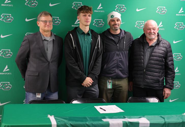 Jace Stuckey commits to EMU on National Signing Day Sports