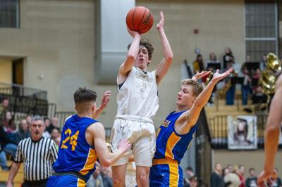 Weekend Previews Golden Bears To Face Tough Test Sports