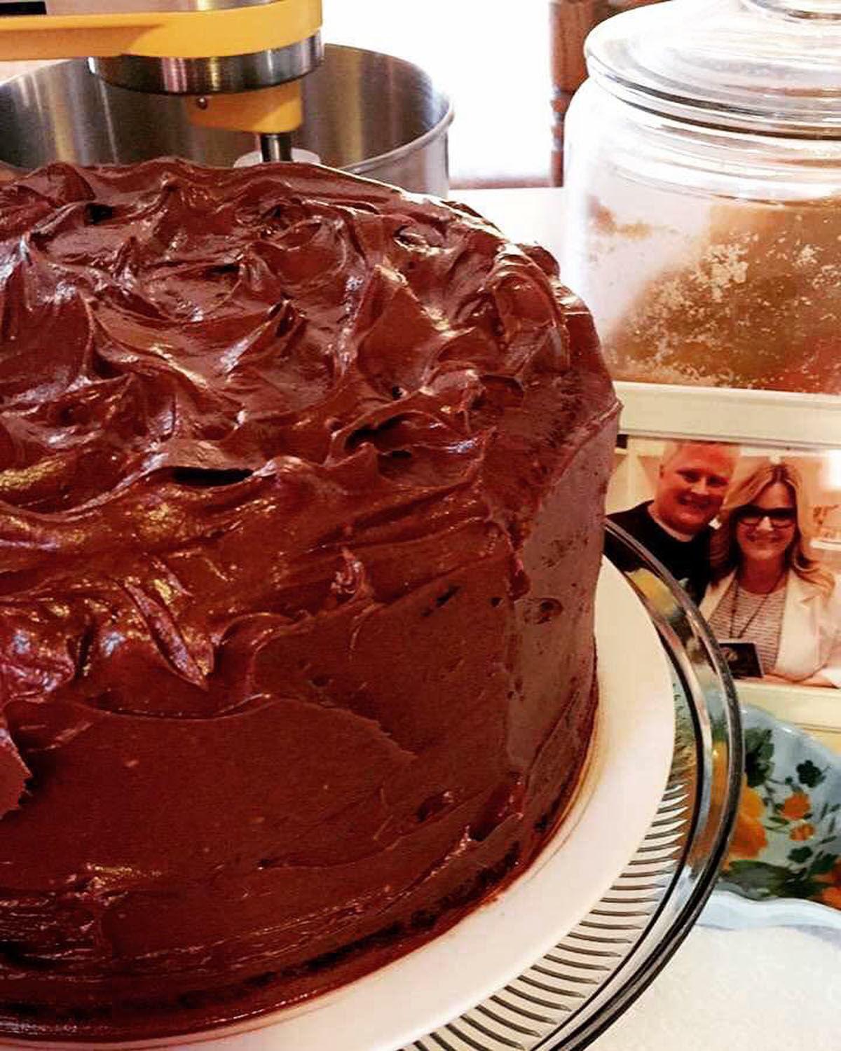 Trisha Yearwoodinspired Chocolate Cake News