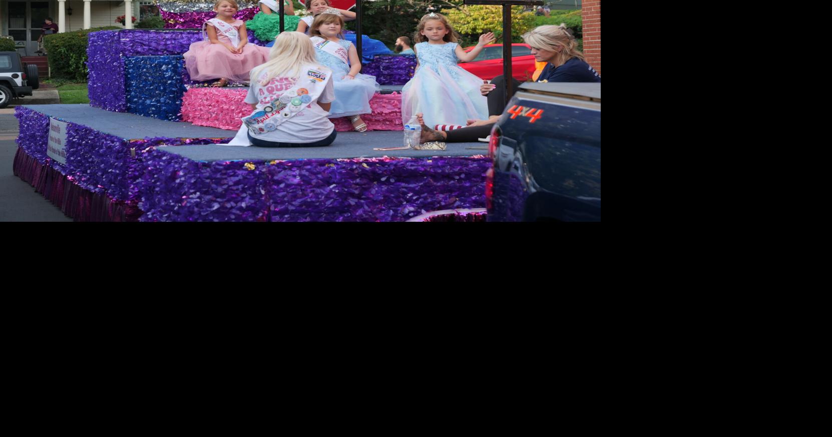 2023 Nelsonville Parade of the Hills Photo Galilees