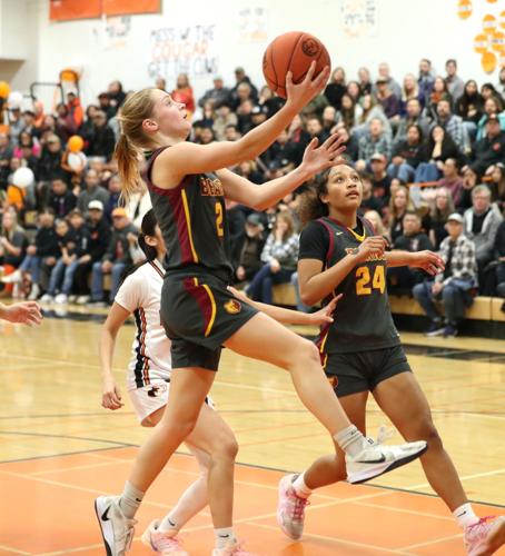 M-A hoops: Molly Gray