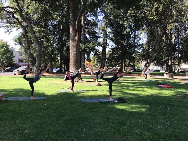 Peacebank Yoga - Yoga in the Park.JPG