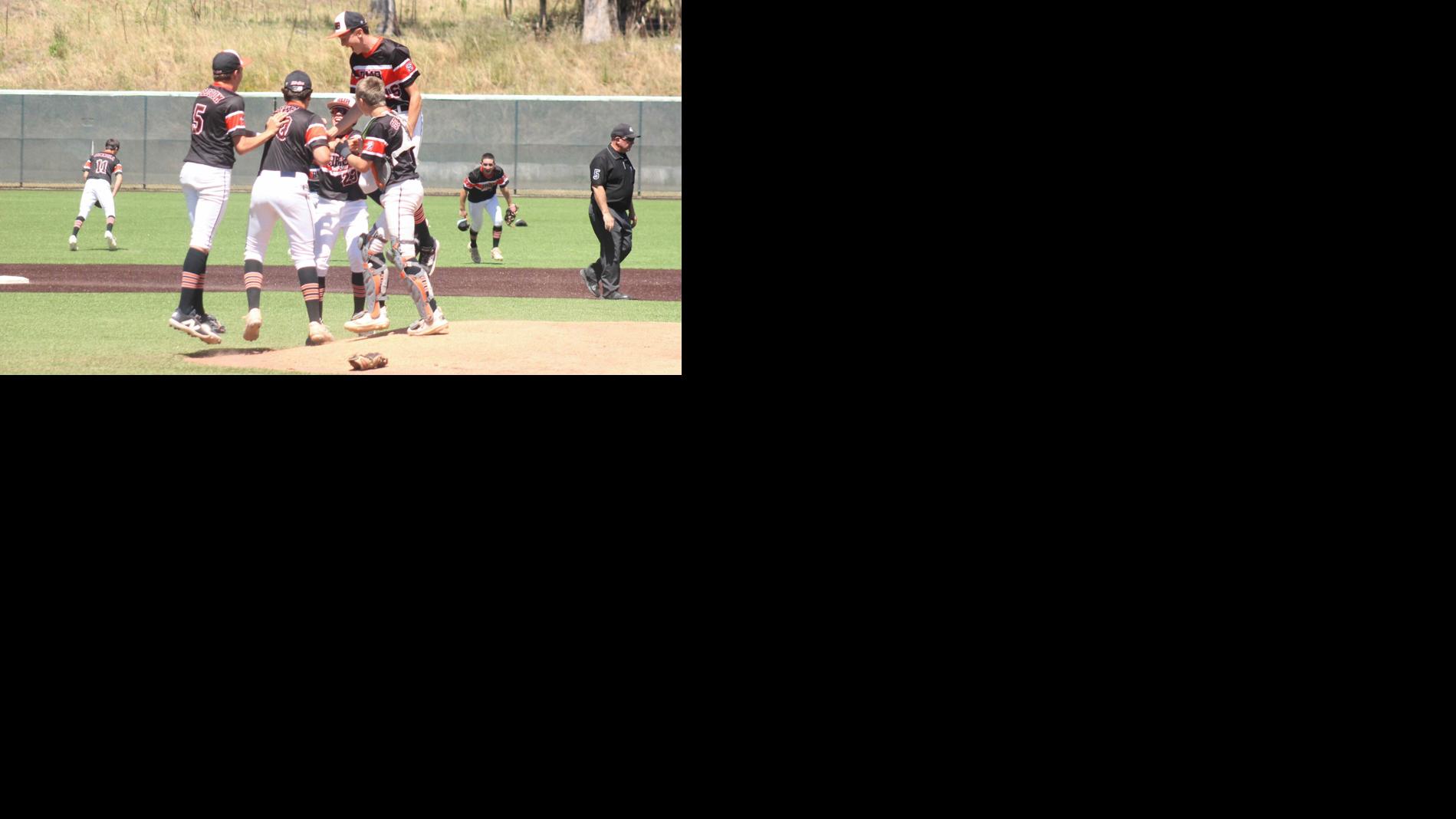 Half Moon Bay celebrates another championship with District 52 Little League All-Stars Juniors crown