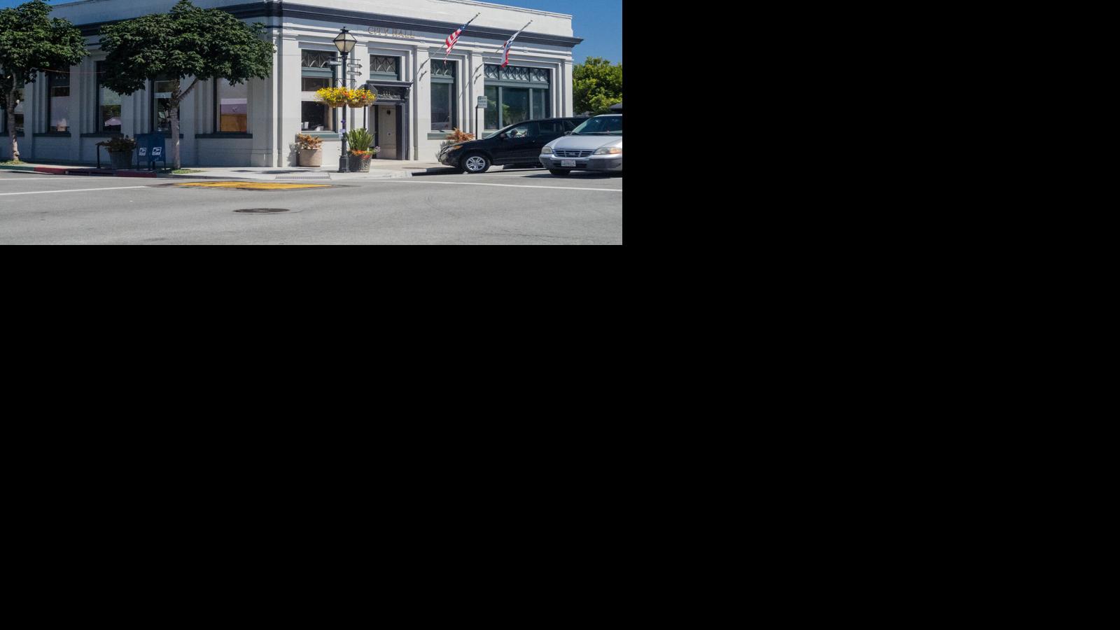 Half Moon Bay to review license plate readers use