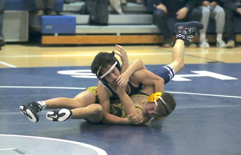 Carlmont wrestling: Gabe Osorio