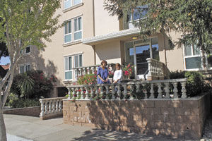 Tenants face huge rent hike: Residents at San Mateo complex complain that housing crisis is starting to displace middle class