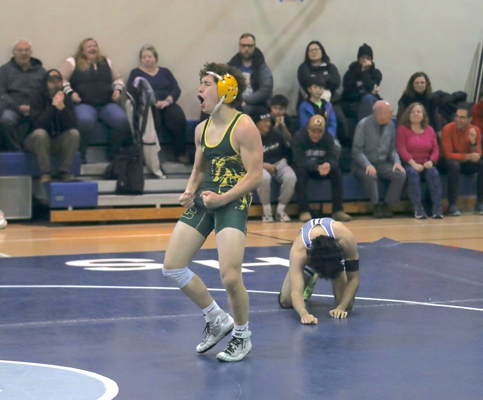 Capuchino wrestling: Brenden Siu