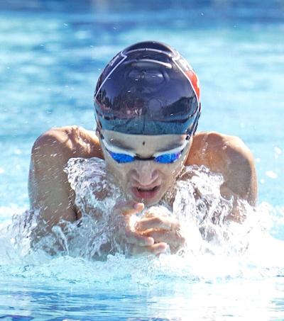 Aragon swimming: Gabriel Anagnoson