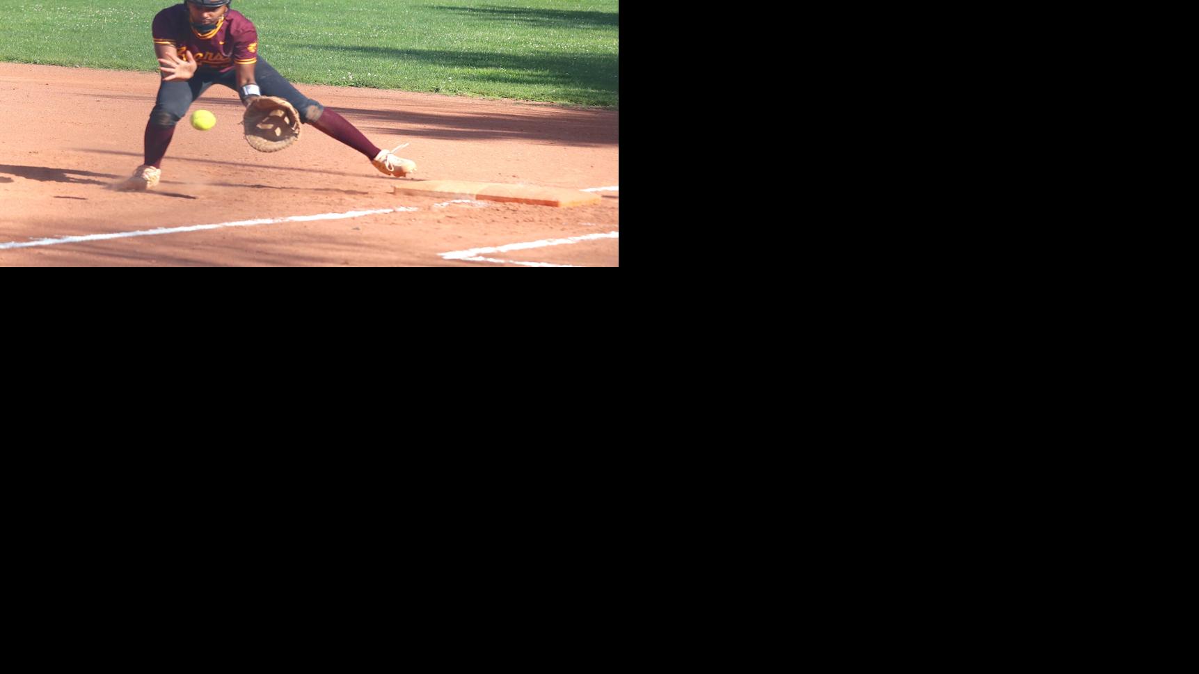 Menlo-Atherton softball bangs out 17 hits in a 14-6 Peninsula Athletic League Ocean Division win over Notre Dame-Belmont Friday