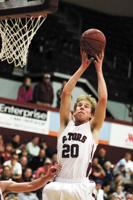 From the sports archives: Sacred Heart Prep boys' basketball team win second straight Central Coast Section Division IV title