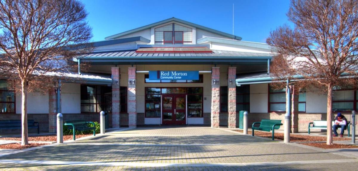 Redwood City Cooling Center Hit With Power Outage Local News Smdailyjournal Com