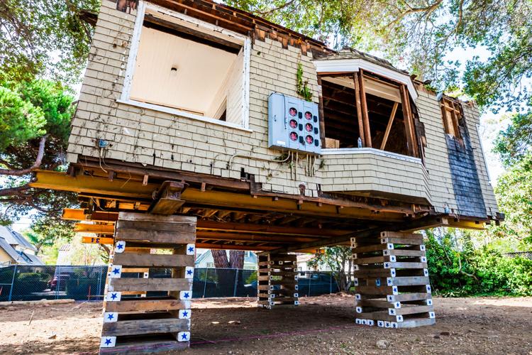 Burlingame House Move 6.jpg