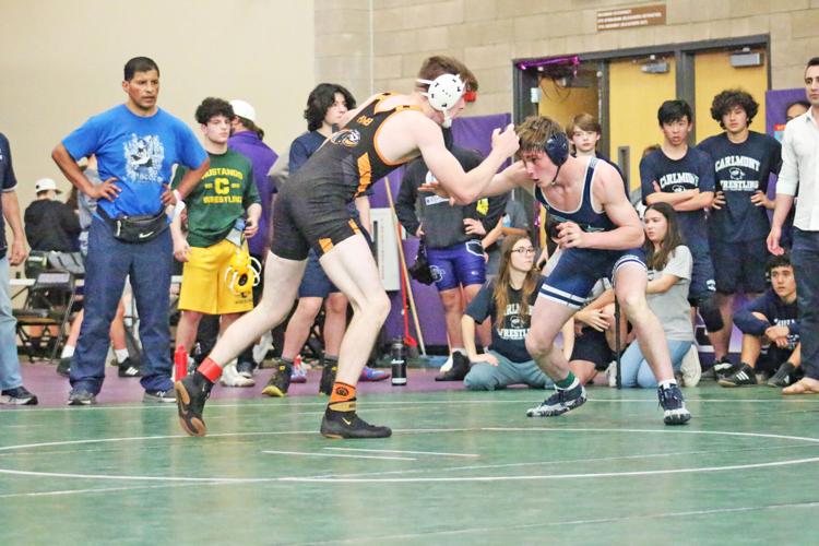 Carlmont wrestling Luke Peasley