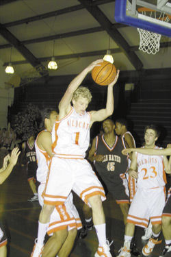 Kelley carries Woodside