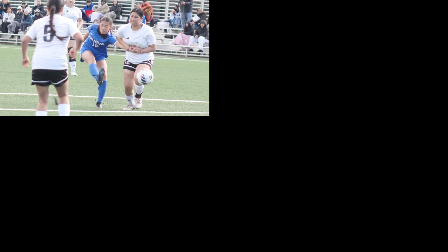 Ailing Nueva Mavericks sail through CCS soccer opener