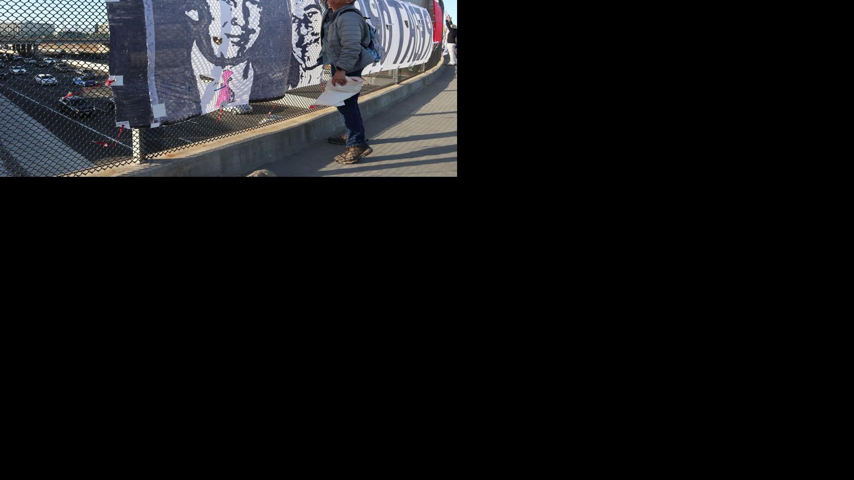 Who puts up the Highway 101 political banners?