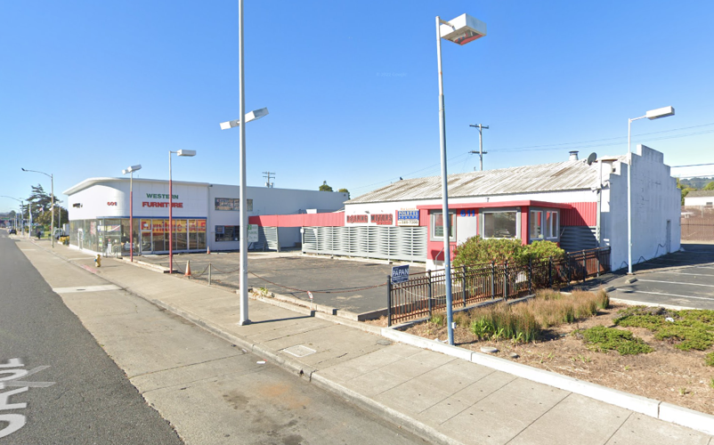 601-611 El Camino Real(1).png