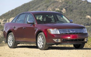 Ford Taurus returns for 2008