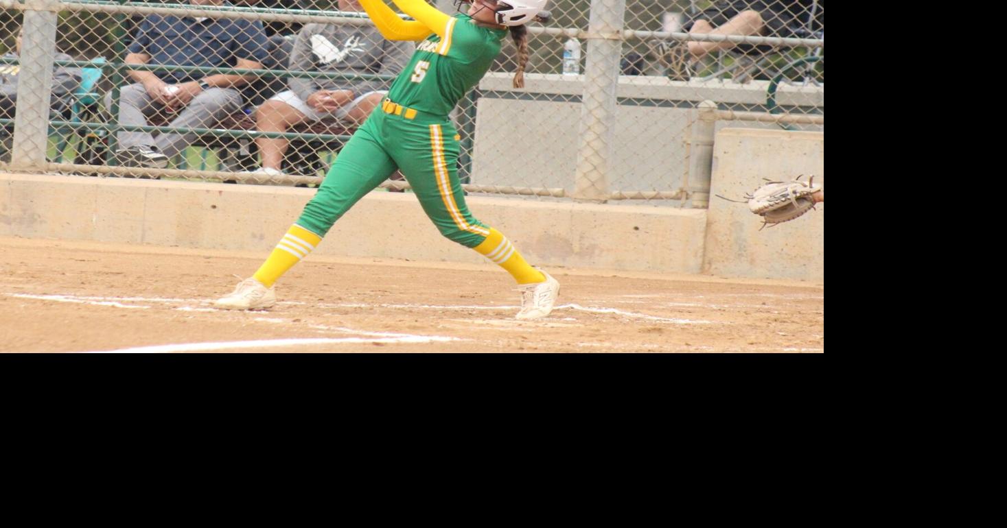 Warrior Academy softball Gia Ryan