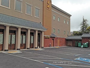 Parking woes causing alarm: Restaurant’s cars crowd neighborhood, Millbrae officials scramble for solutions