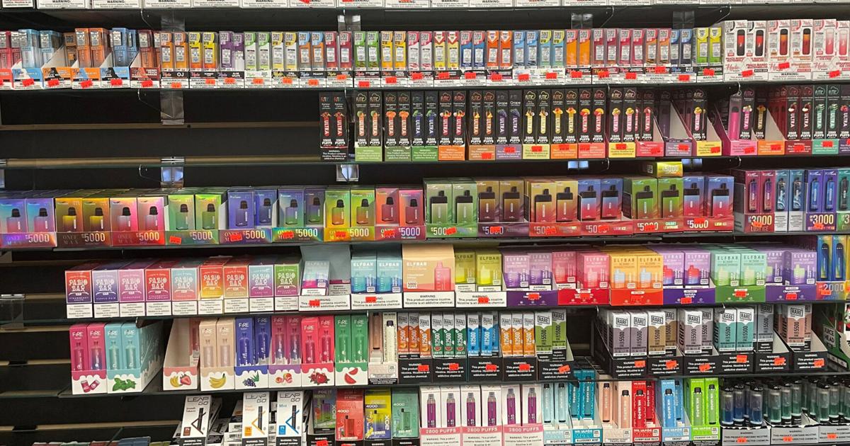 Thousands of unauthorized vapes are pouring into the US despite the FDA crackdown on fruity flavors | National | smdailyjournal.com Thousands of unauthorized vapes are pouring into the US despite the FDA crackdown on fruity flavors | National | smdailyjournal.com