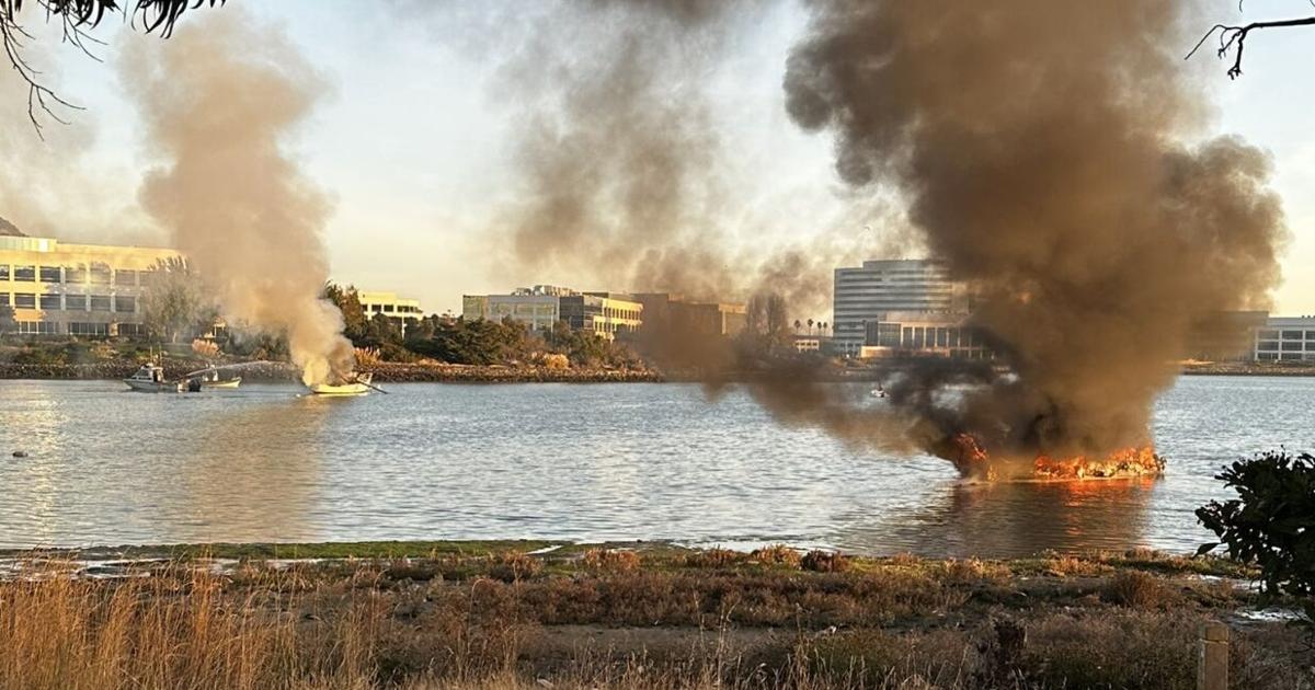 Multiple boats damaged by fire near Oyster Cove Marina in South San Francisco | Local News