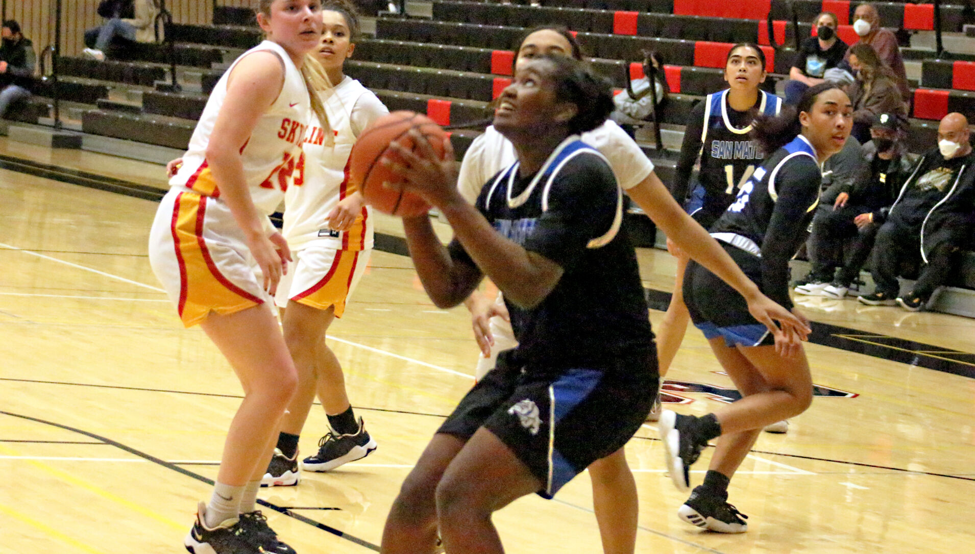 CSM women's basketball Chiara Brown