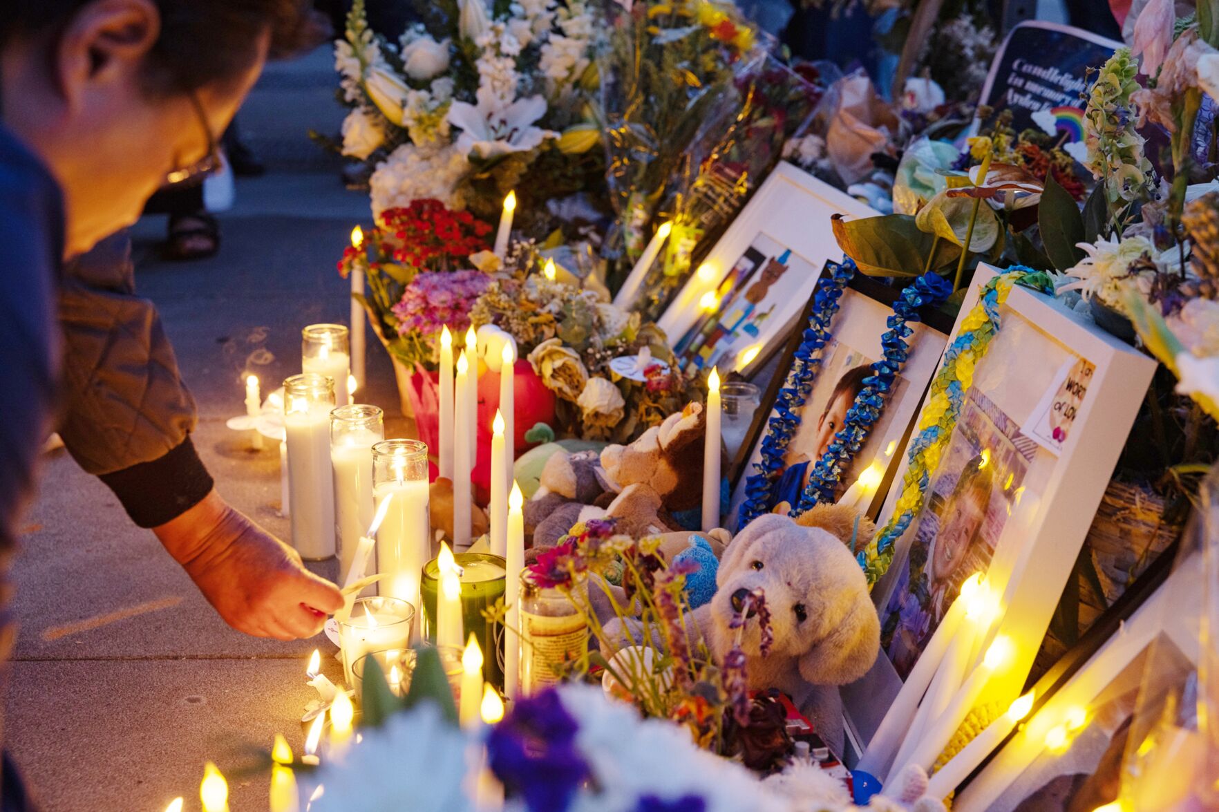 Vigil honors 4-year-old Burlingame boy killed in crash | Local News ...