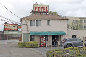 San Mateo’s aging Avalon Motel will be redeveloped into 42 townhomes