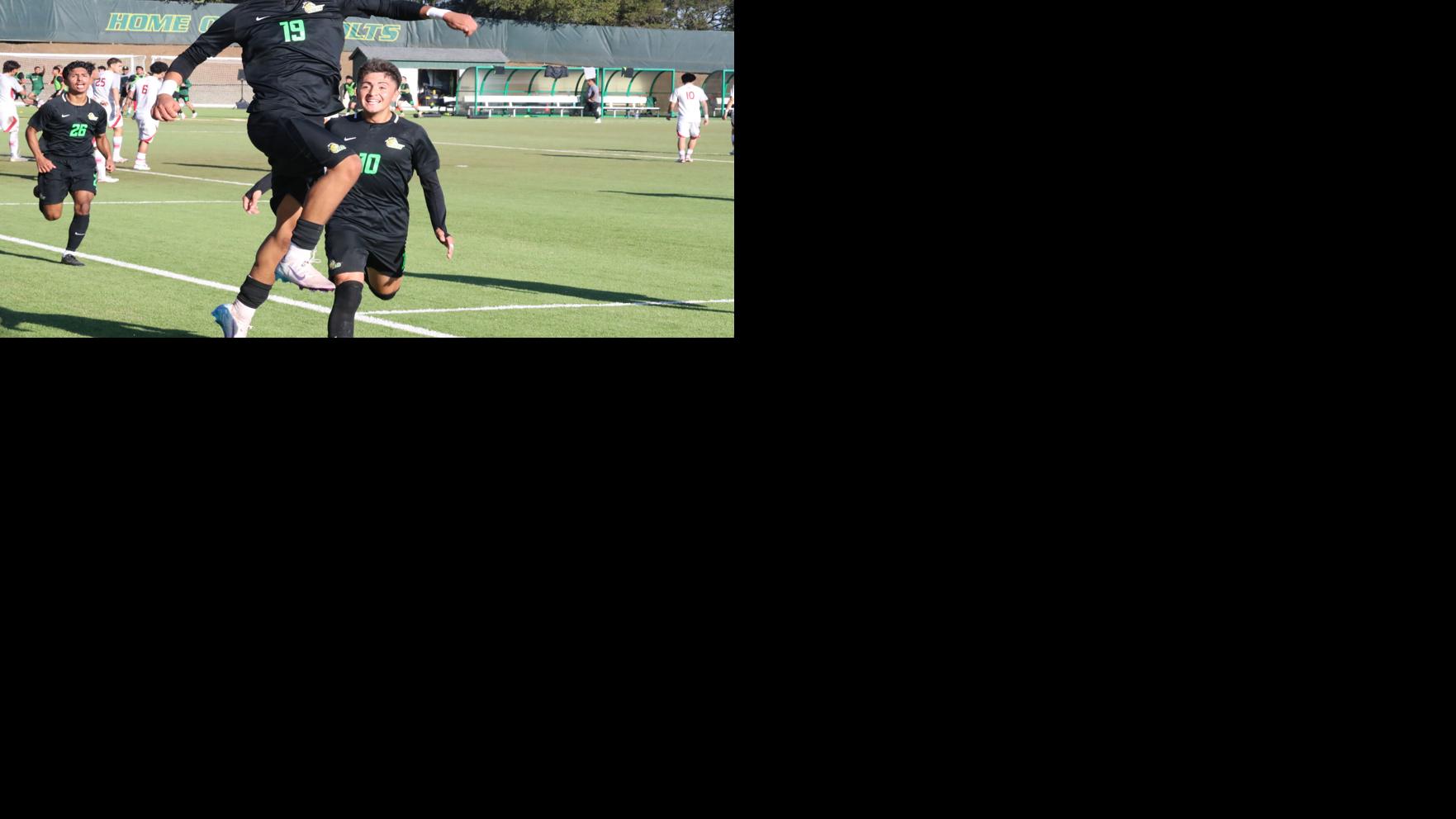 Colts continue playoff run