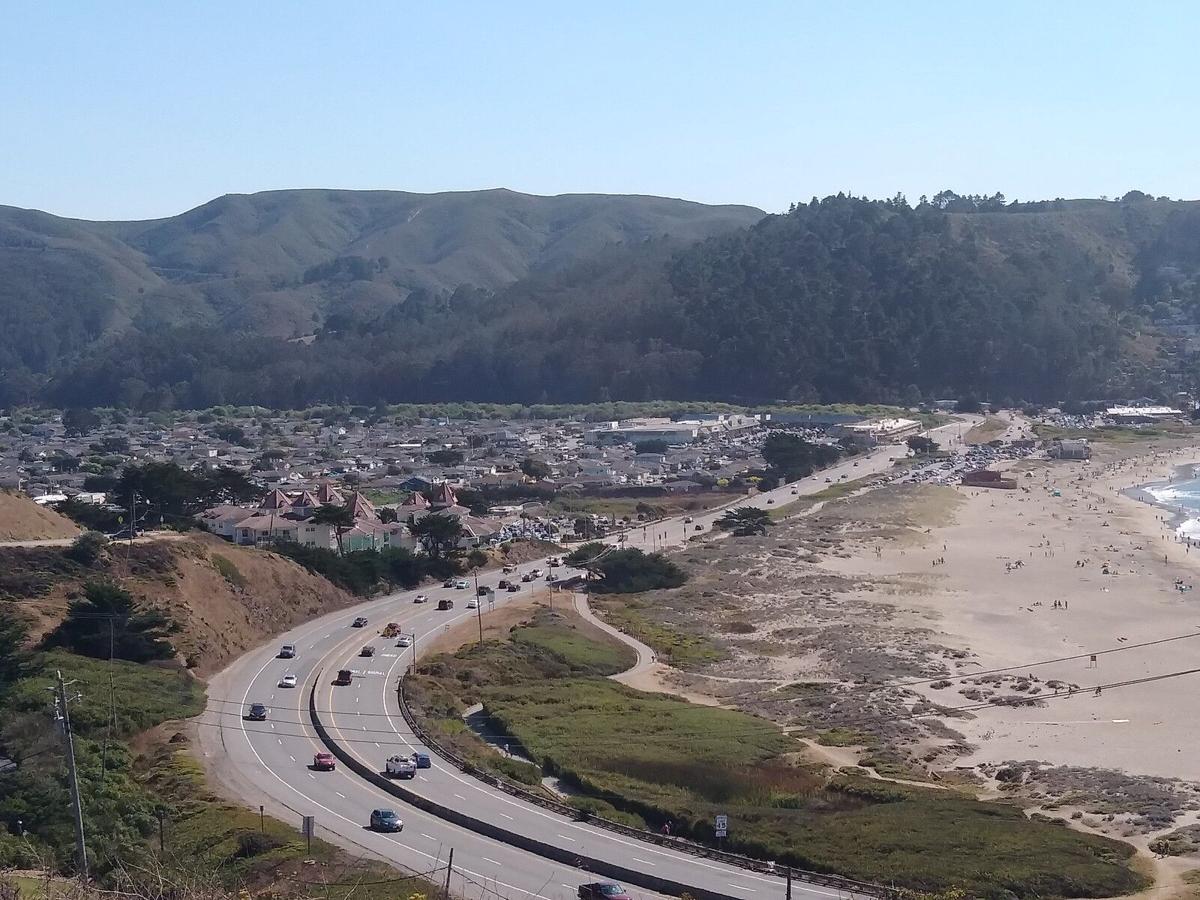 Pacifica To Close Beaches Half Moon Bay To Keep Theirs Open Coronavirus Smdailyjournal Com