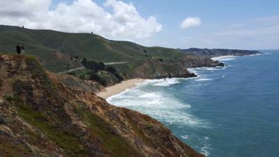 Devil's Slide Montara Beach